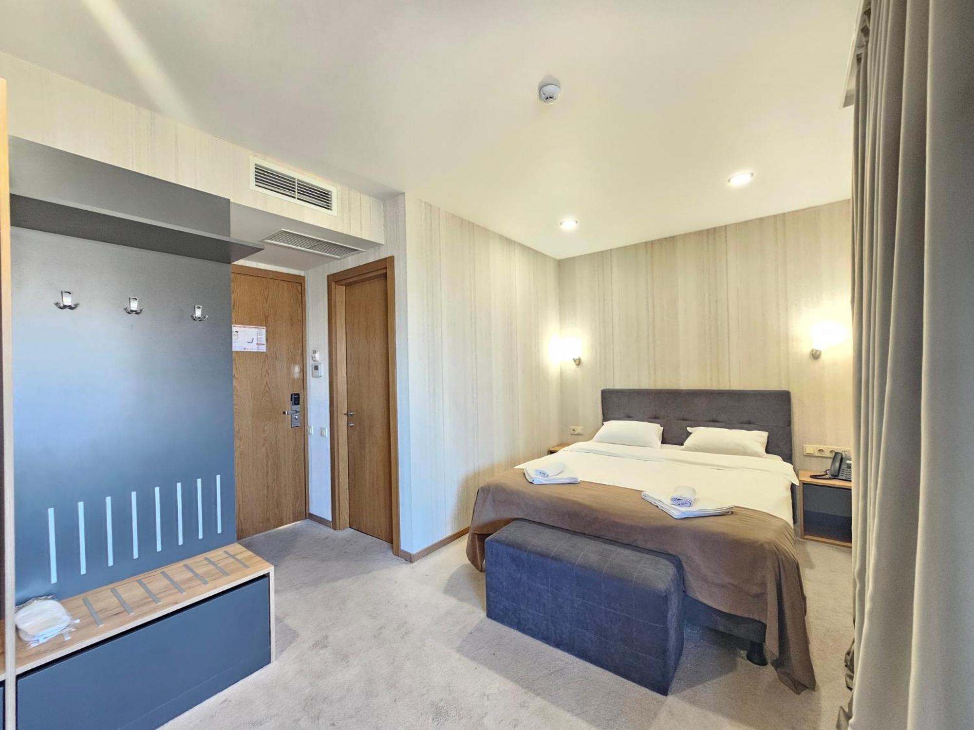 Brooch Boutique Hotel Tbilisi Bagian luar foto