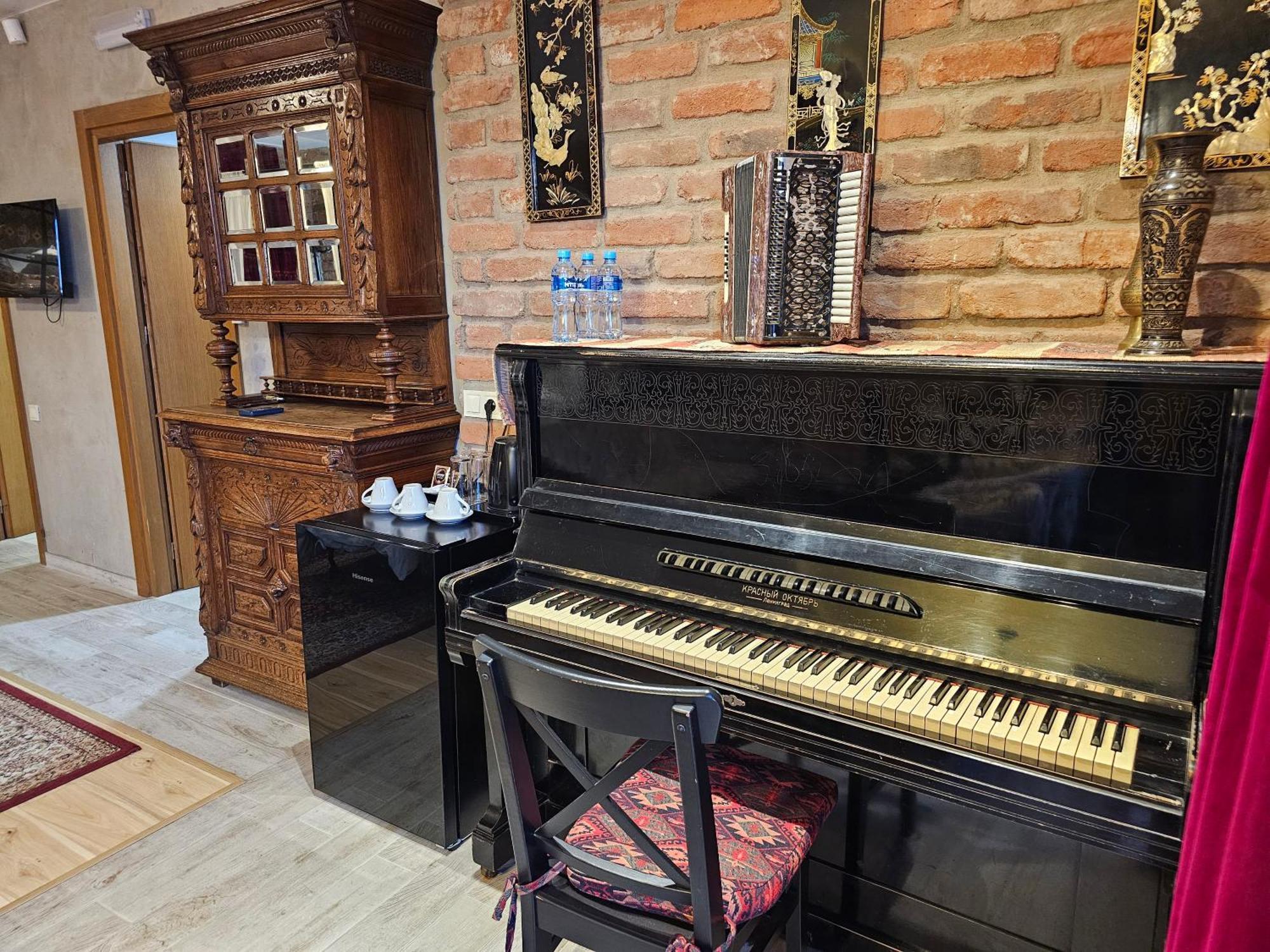 Brooch Boutique Hotel Tbilisi Bagian luar foto